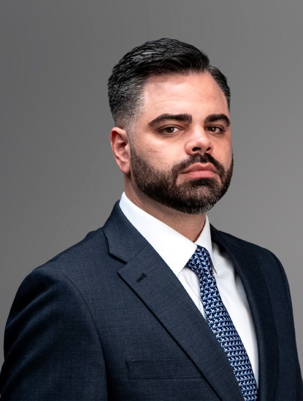 Francisco V 2023 Vertical1 718b842a